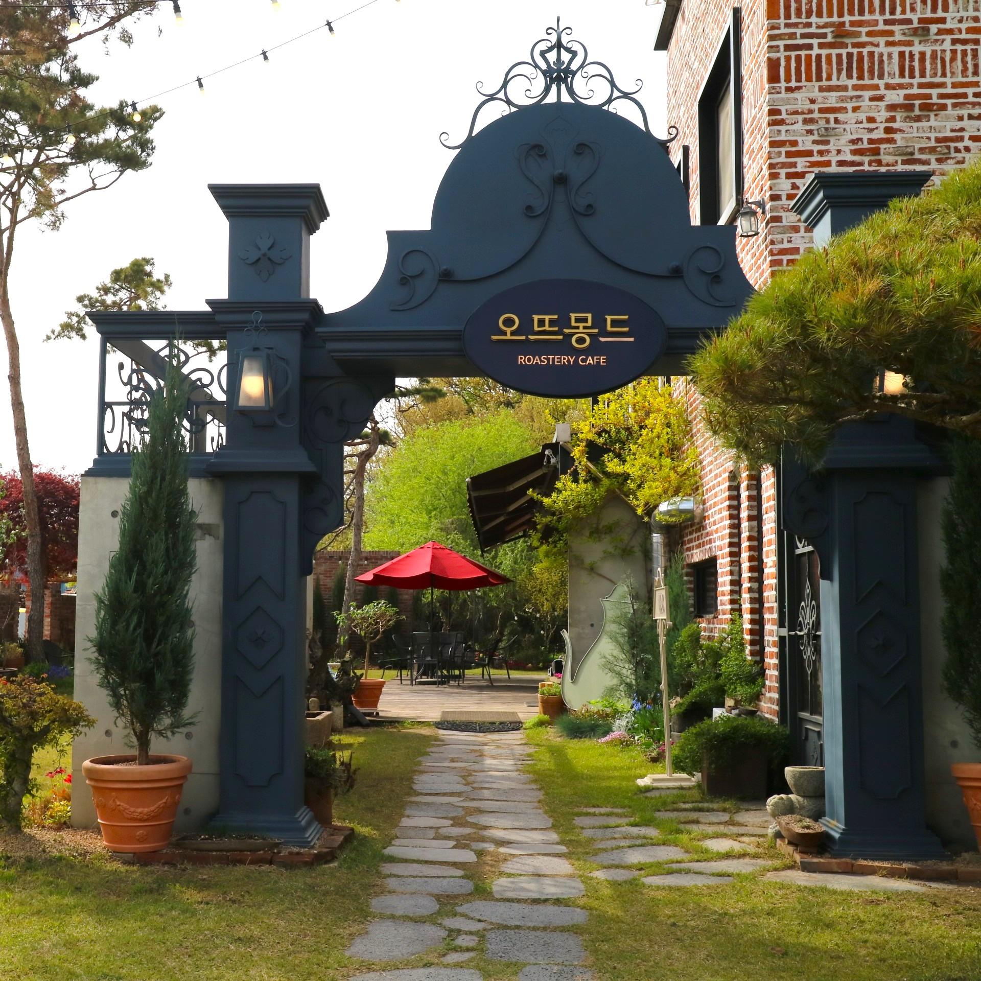 블루리본 상세보기 이미지